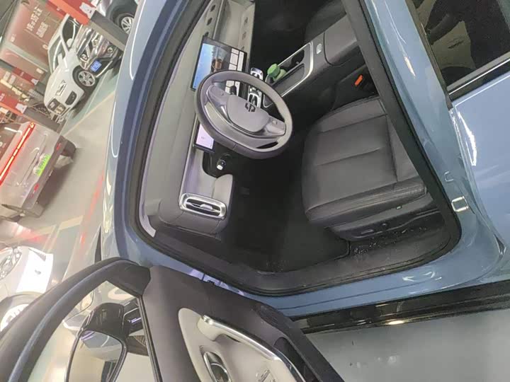 Фото 4 - Leapmotor B01