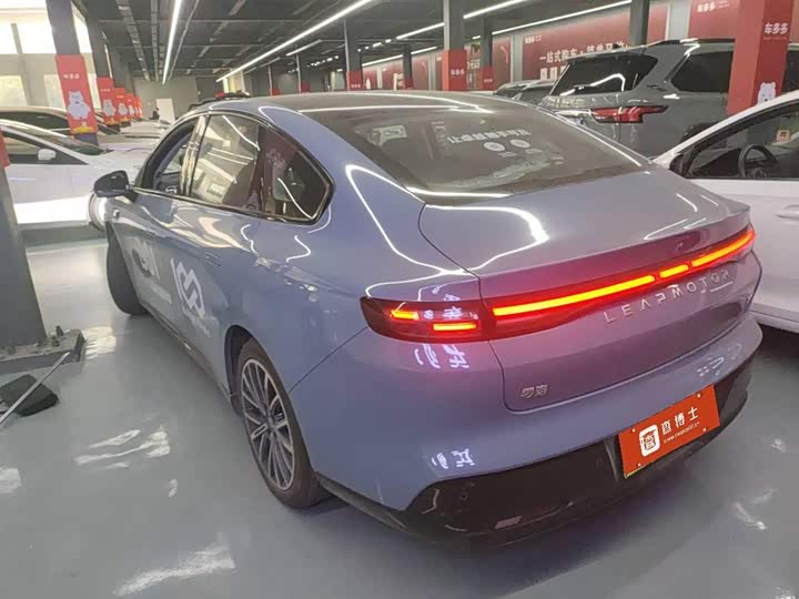 Фото 8 - Leapmotor B01