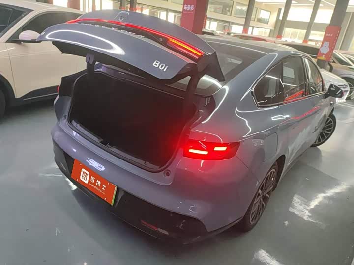 Фото 9 - Leapmotor B01