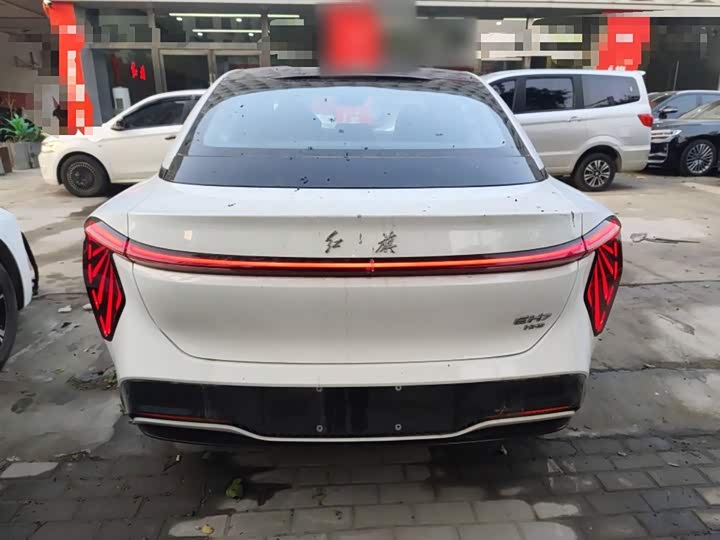 Фото 6 - Hongqi EH7