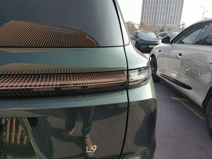 Фото 8 - LiXiang L9