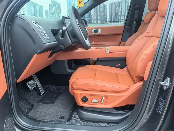 Фото 4 - LiXiang L6