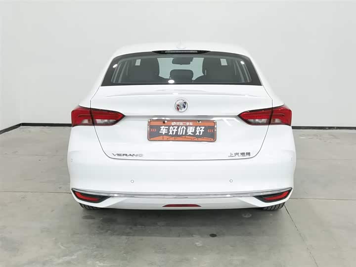 Фото 4 - Buick Verano