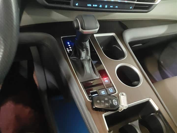 Фото 6 - Toyota Sienna