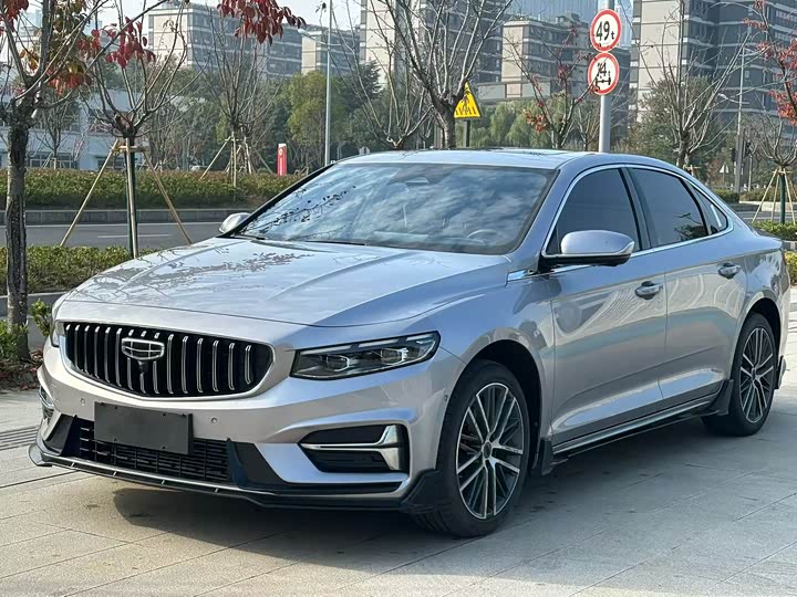 Фото 1 - Geely Preface