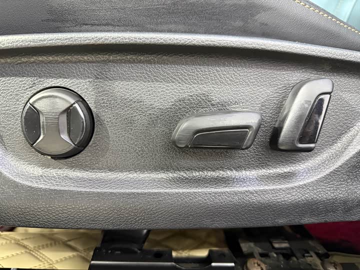 Фото 8 - Skoda Octavia Pro