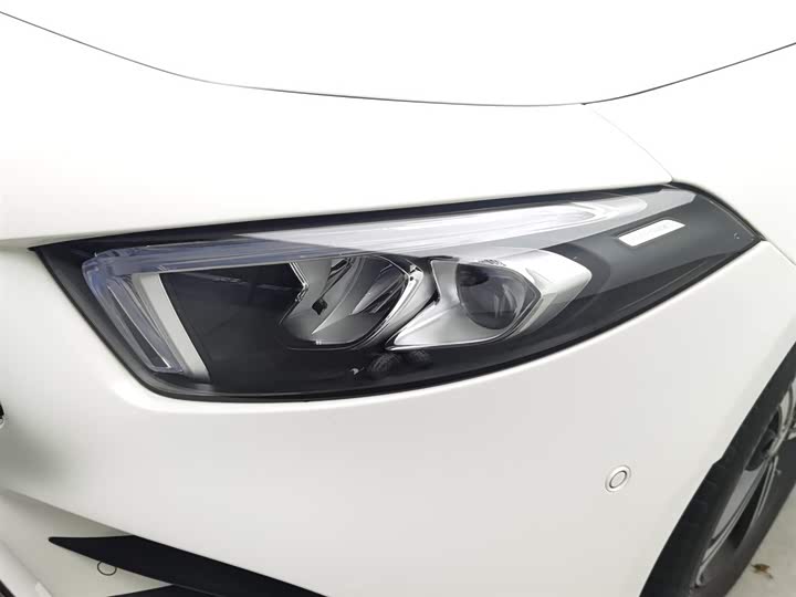 Фото 7 - Mercedes-Benz A-Class