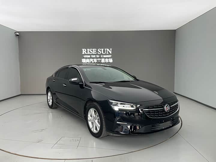 Фото 3 - Buick Regal