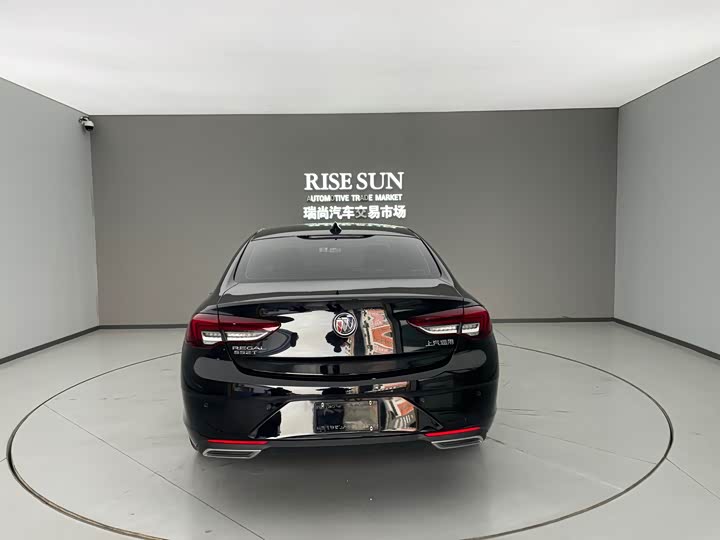 Фото 8 - Buick Regal