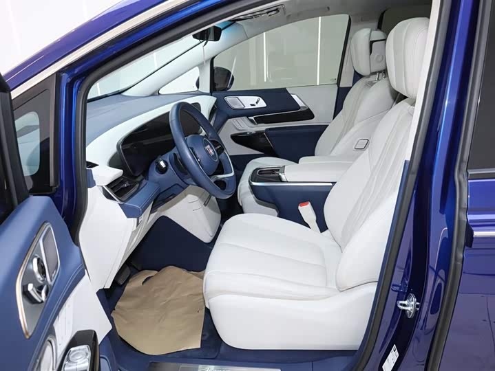 Фото 9 - Buick GL8 Century