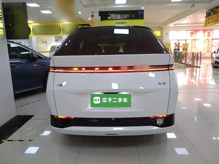 Фото 6 - XPeng X9