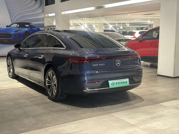 Фото 6 - Mercedes-Benz EQS