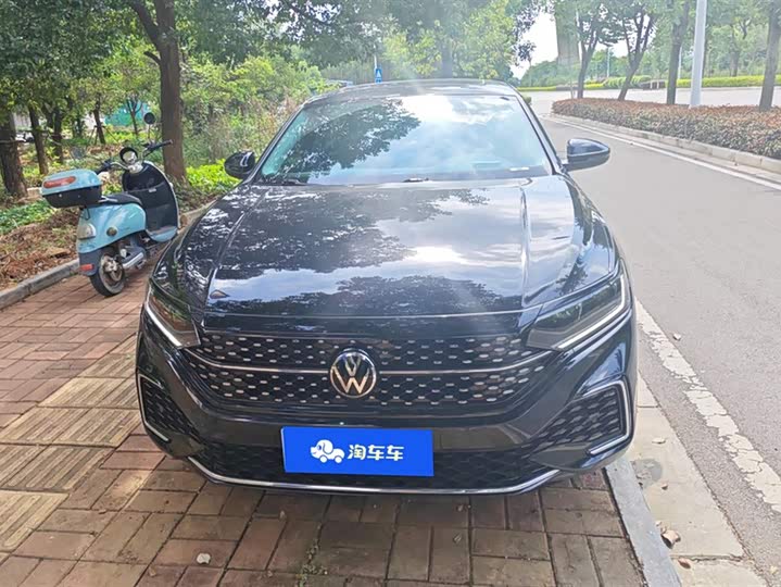 Фото 2 - Volkswagen Passat