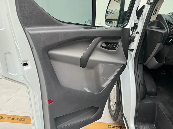 Фото 6 - Ford Transit