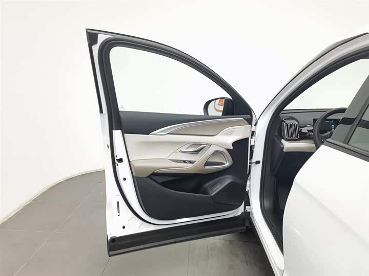 Фото 8 - BYD Song Pro Hybrid