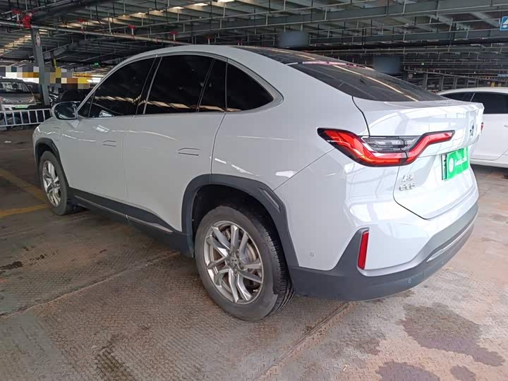 Фото 5 - Nio EC6