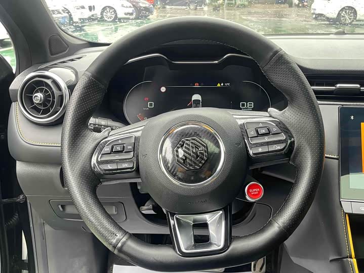 Фото 7 - MG Motor 6