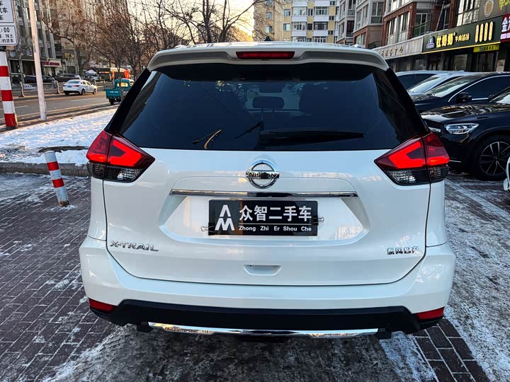 Фото 3 - Nissan X-Trail