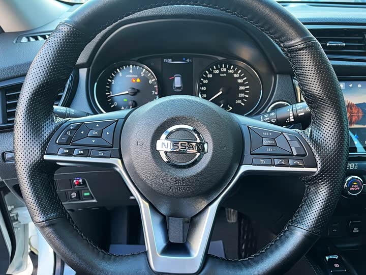 Фото 9 - Nissan X-Trail