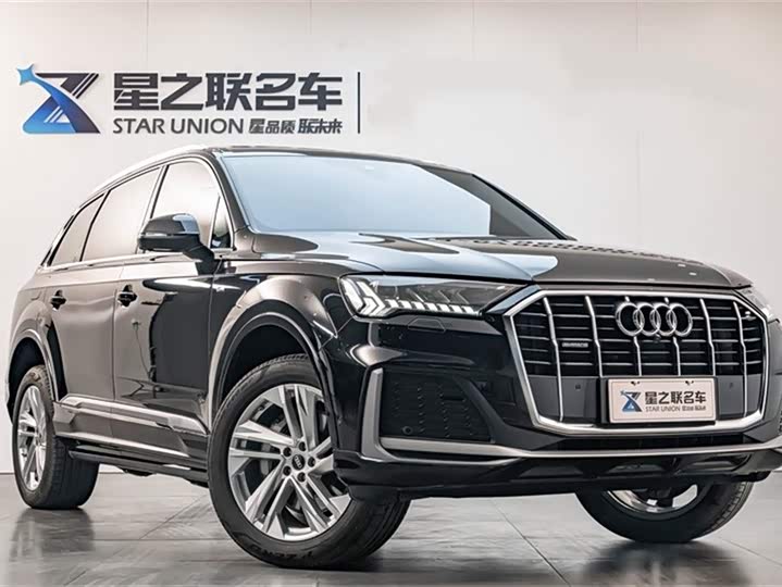 Фото 5 - Audi Q7