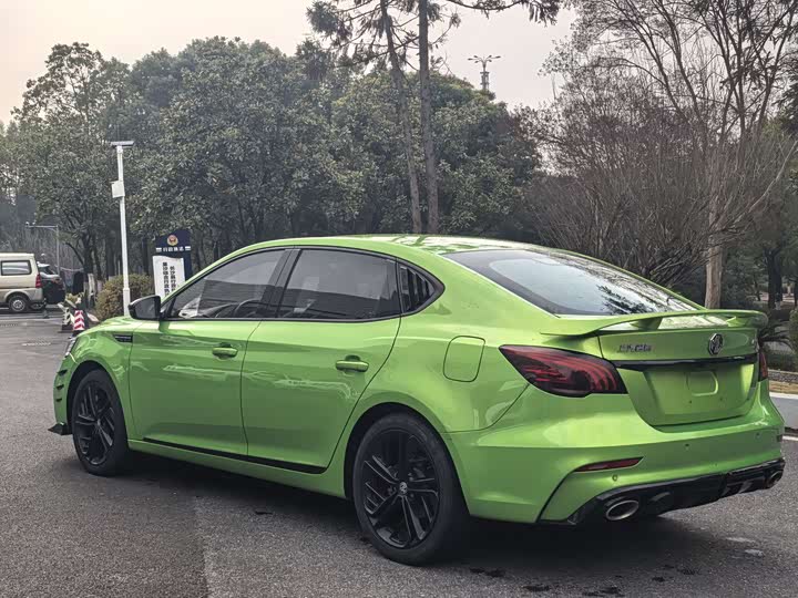 Фото 7 - MG Motor 6