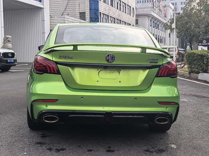 Фото 8 - MG Motor 6