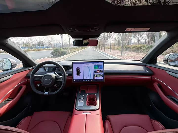 Фото 5 - Xiaomi SU7