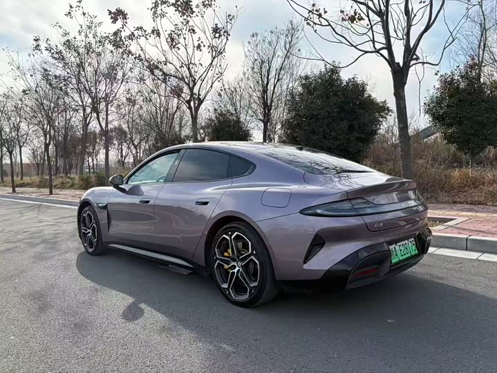 Фото 6 - Xiaomi SU7