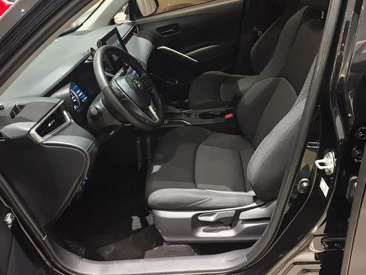 Фото 9 - Toyota Frontlander