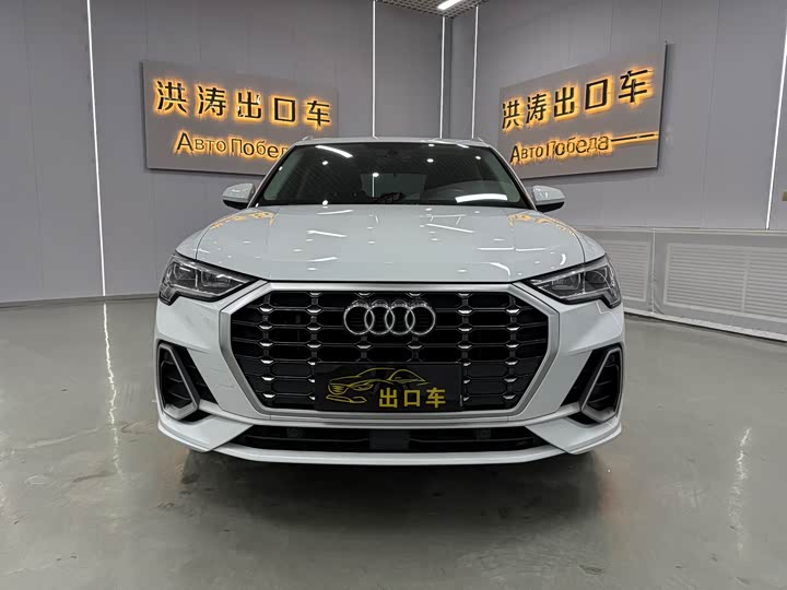 Фото 4 - Audi Q3