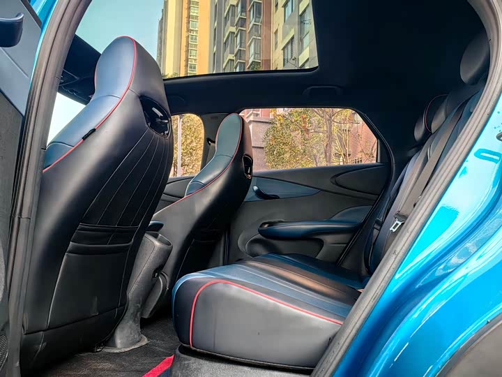 Фото 5 - BYD Dolphin