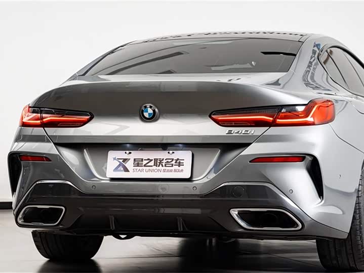 Фото 8 - BMW 8 Series