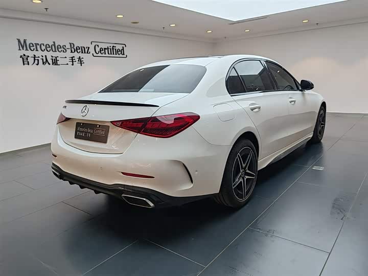 Фото 6 - Mercedes-Benz C-Class