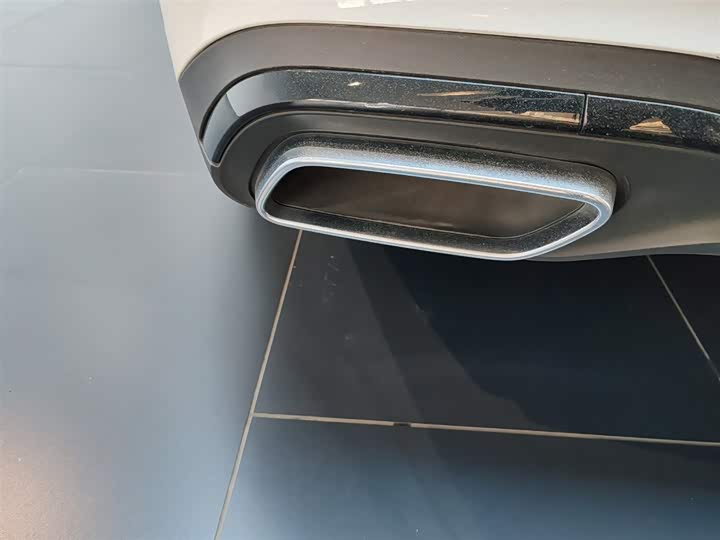 Фото 9 - Mercedes-Benz C-Class