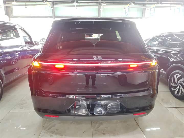 Фото 6 - LiXiang L8