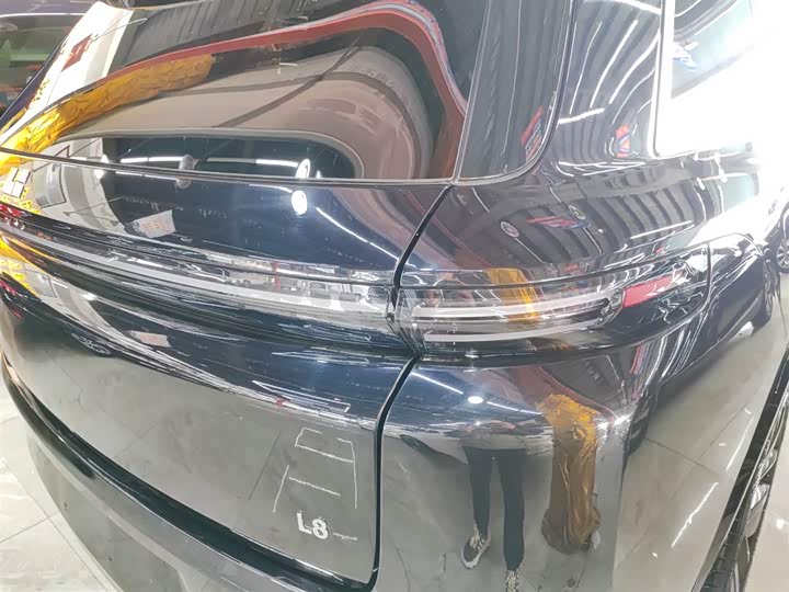 Фото 8 - LiXiang L8