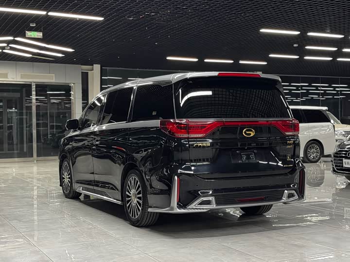 Фото 9 - GAC Trumpchi M8