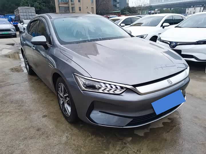 Фото 3 - BYD Qin Plus