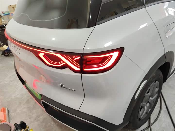 Фото 7 - BYD Yuan Up