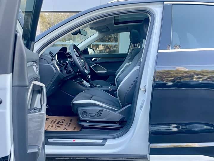 Фото 9 - Audi Q3