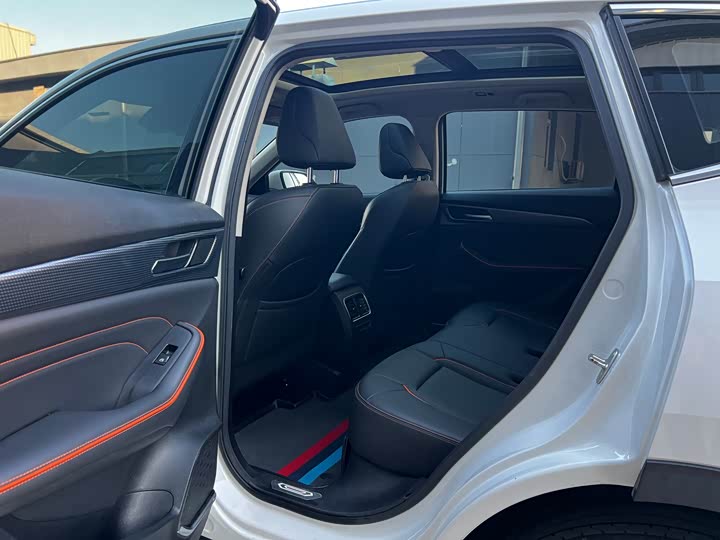 Фото 9 - Haval F7