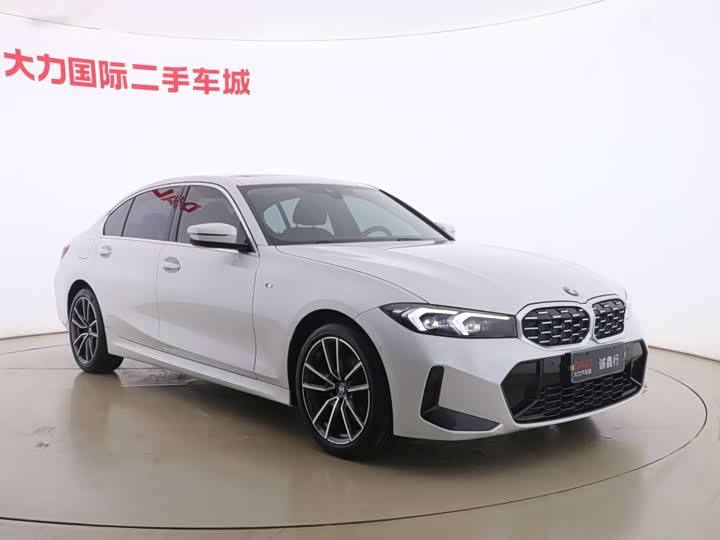 Фото 3 - BMW 3 Series