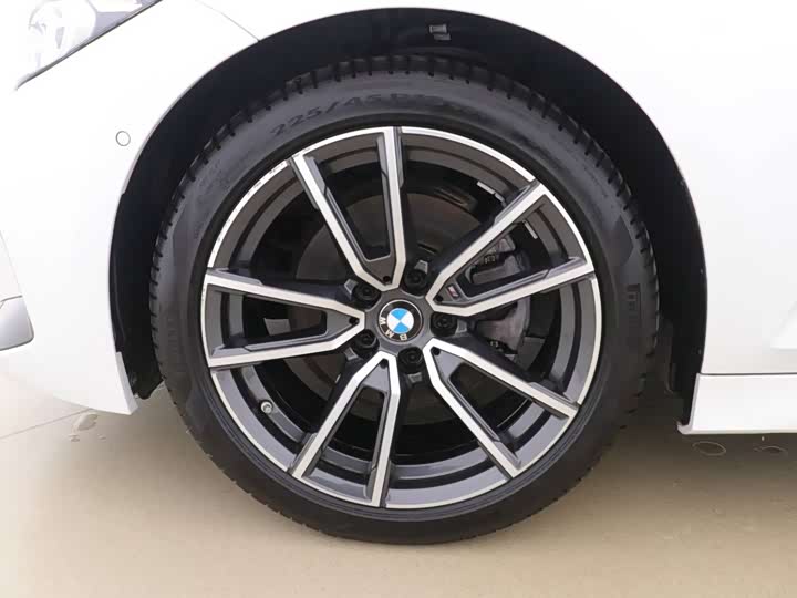 Фото 6 - BMW 3 Series