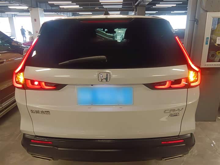 Фото 6 - Honda CR-V