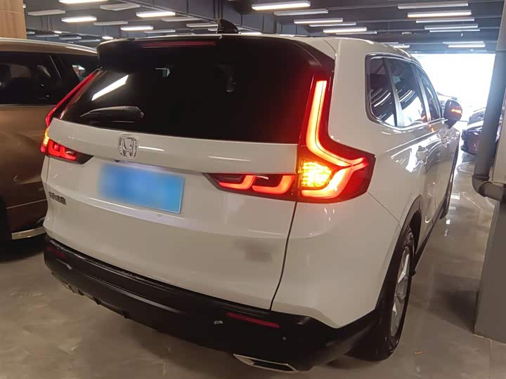 Фото 7 - Honda CR-V