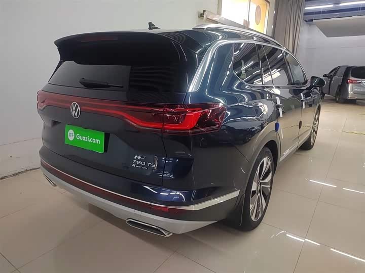 Фото 7 - Volkswagen Talagon