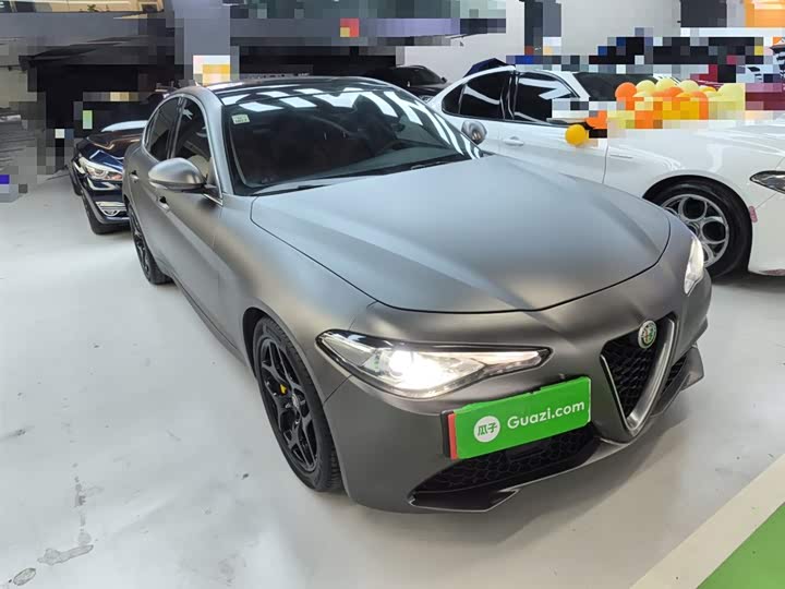 Фото 4 - Alfa Romeo Giulia