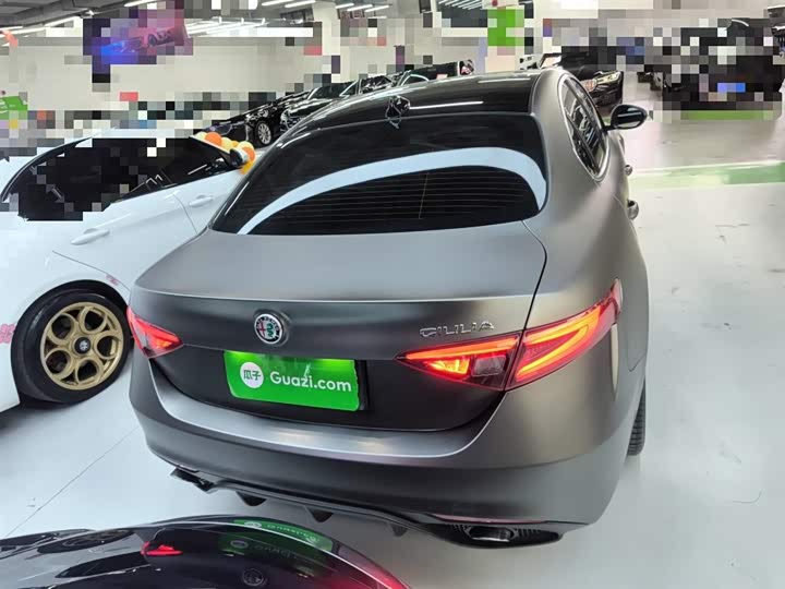 Фото 6 - Alfa Romeo Giulia