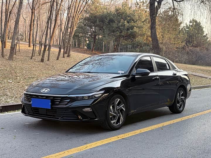 Фото 1 - Hyundai Elantra N line