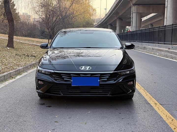 Фото 2 - Hyundai Elantra N line